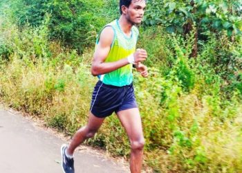 धोपावेच्या तरुणाची अनोखी दौड !