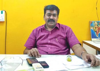 गुहागर नगरपंचायतीचे नगराध्यक्ष राजेश बेंडल