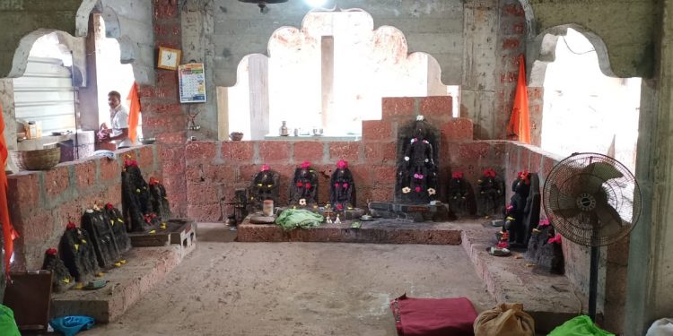 माहेरवाशिणींची पाठराखीण महामाई सोनसाखळी