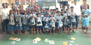 Material distribution by Goonj Sanstha