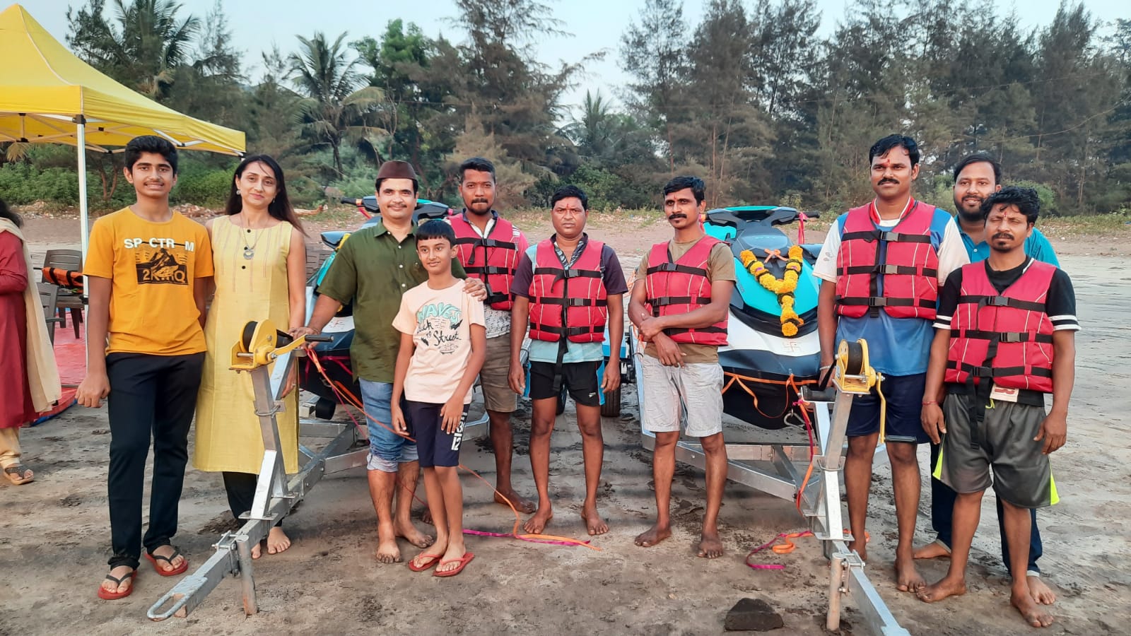 Adventure sports on the sea of Palshet