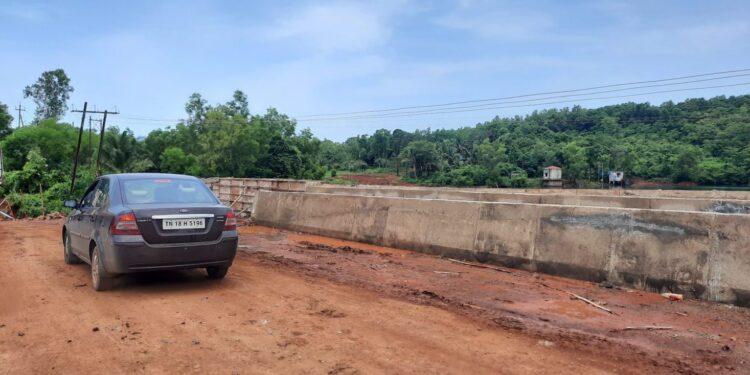 Fasting on Guhagar Bijapur Highway
