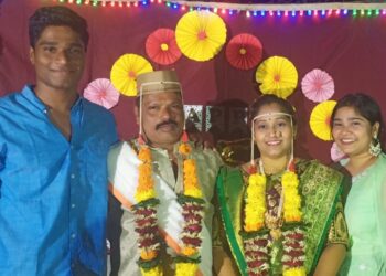 Celebrating 25th wedding anniversary