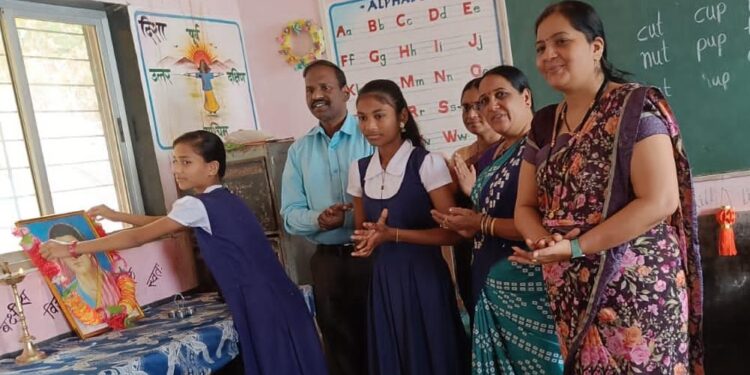 Girl's Day celebration in Nawanagar school