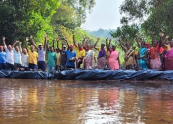 Dam campaign at Pangari by welamb