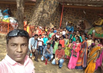 Parents also participate in Ranavi school trip