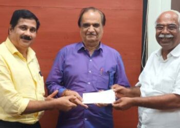 Donation from Bank to Folk Art Festival