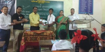 Vedant first in poetry reading competition