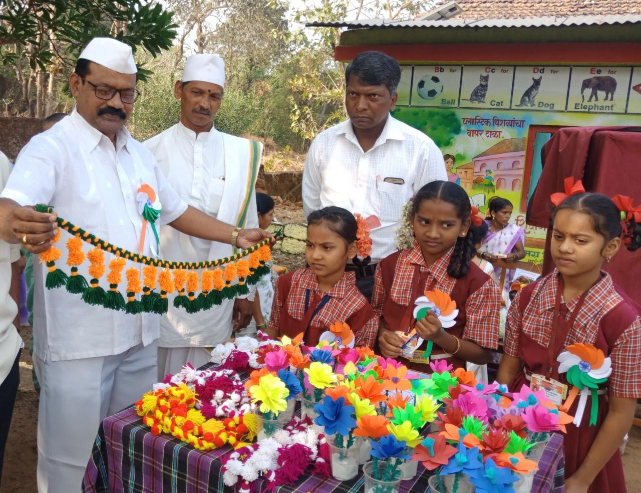Children's bazaar organized at Kutgiri school