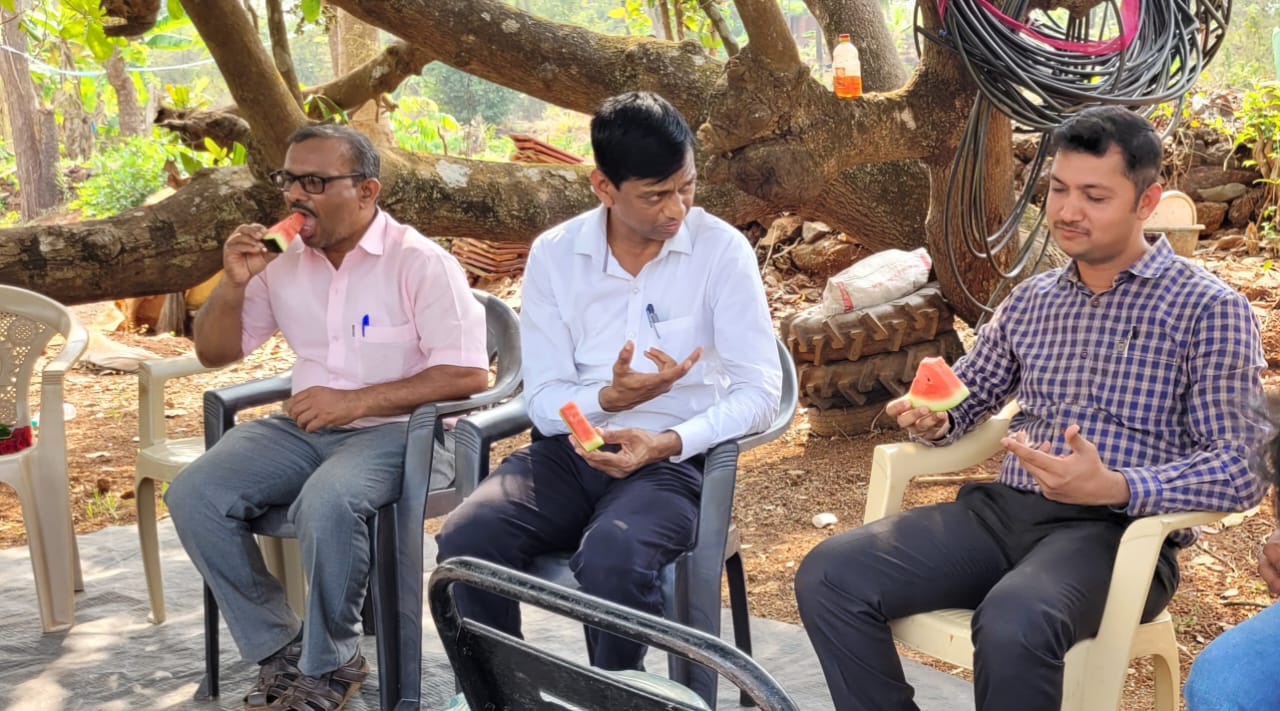 Pujar's visit to Watermelon plantation