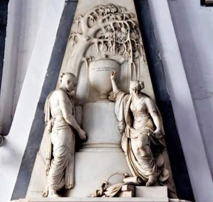 Brahmin's sculpture at the church building