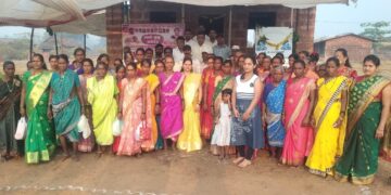 Women's Day celebrated by Karde MNS branch