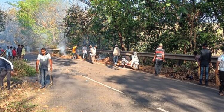 Cleanliness campaign by shree Members