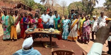 Citizens presented their grievances to the MNS office bearers