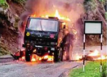 Attack on army vehicle in Kashmir