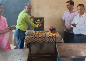 English language day celebrated in Patpanhale school