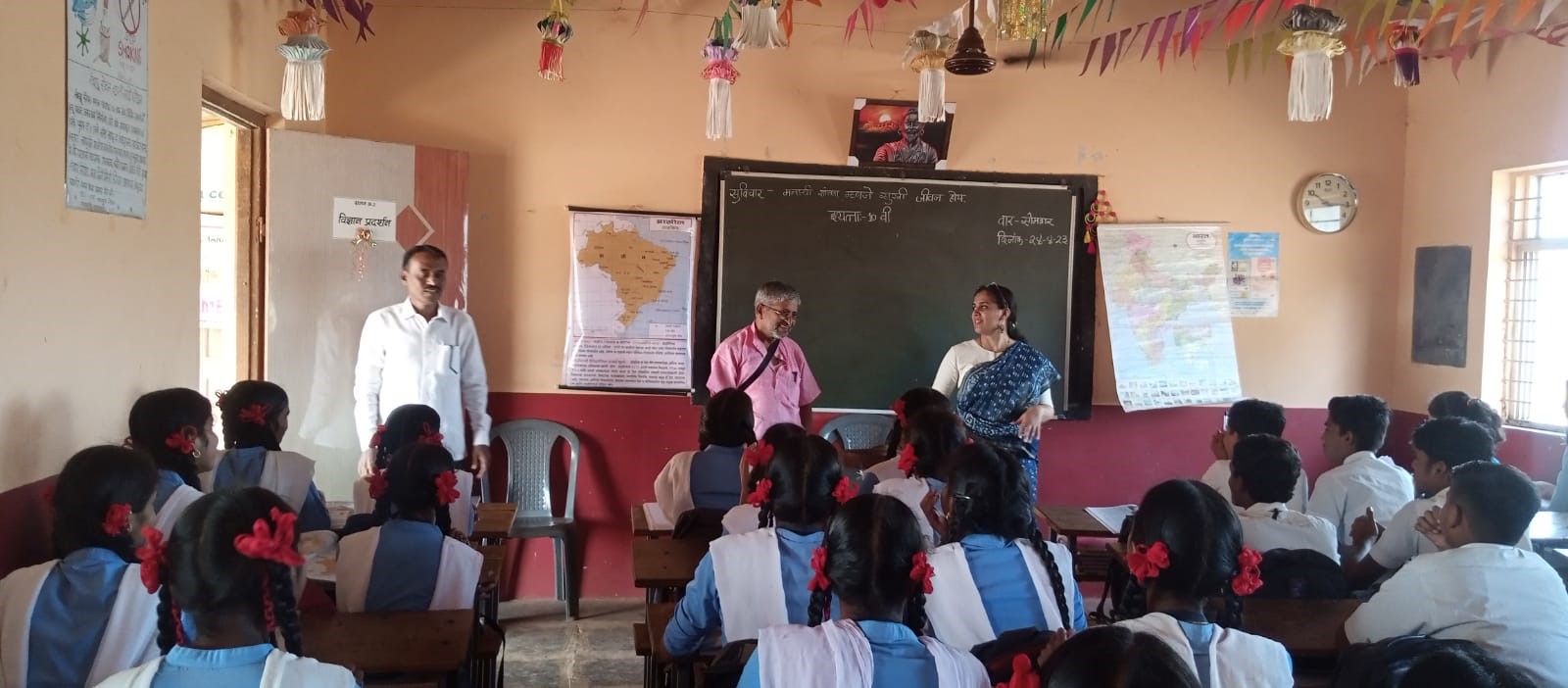 Mentoring Camp at Velaneshwar School