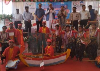 Institutions should take out group insurance for members