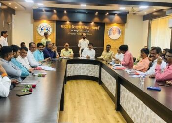 Meeting_on_Tree_Plantation_on_Mumbai_Goa_ Highway