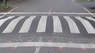 Reflectors should be placed on speed bakers