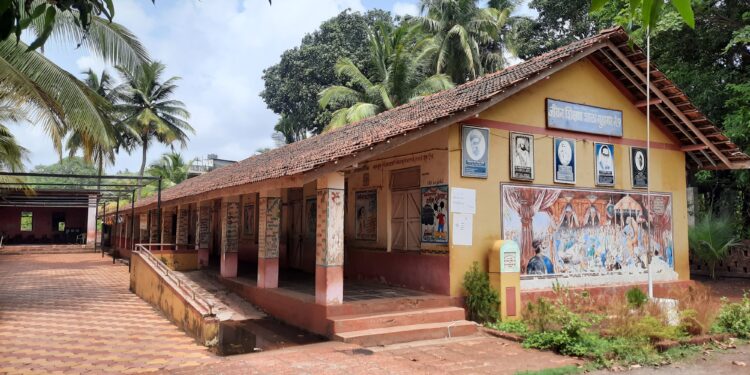 No_teachers_for_schools