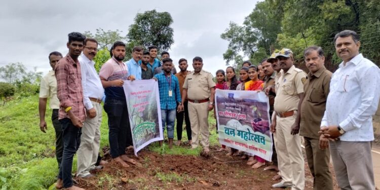 Plantation of trees by Patpanhale College