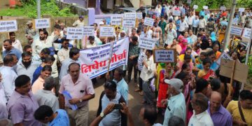 Guhagarkar united against the development plan