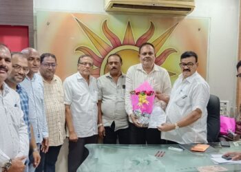 Muslim office bearers met MLA Jadhav