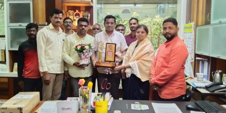 Honored by Guhagar MNS to Dr. Suvarna Patil