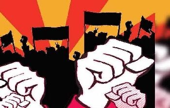 Dhadak Morcha on Collector Office on 25th