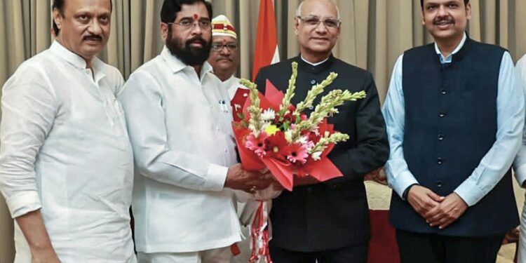 काय आहे जनतेच्या मनात?