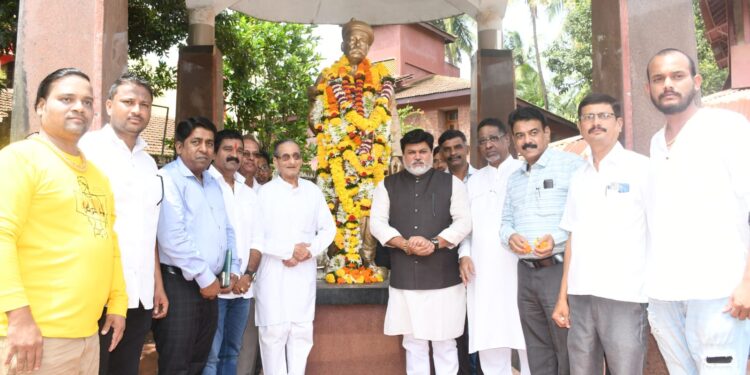 Tilak memorial will be completed by January