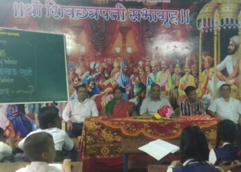 Tilak death anniversary and Annabhau Sathe Jayanti in Patpanhale School