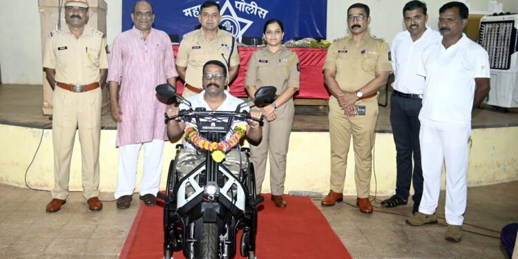 Wheelchair on battery was given to the policeman