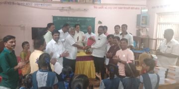 Birthday celebration of MLA Jadhav by Guhagar city