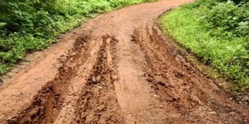 Pathetic condition of road in Kutagiri