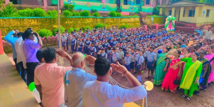 Residents of Velaneshwar honored the soldiers