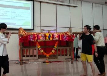 Students' visit to Maharishi Parashuram College