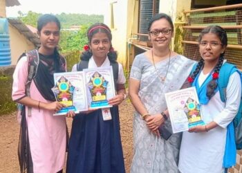 Success of Guhagar High School in Oratory Competition