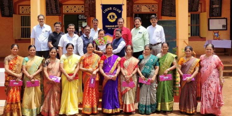 Teachers felicitated at Guhagar High School