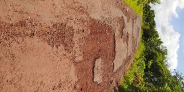 ST Fea closed due to potholed road