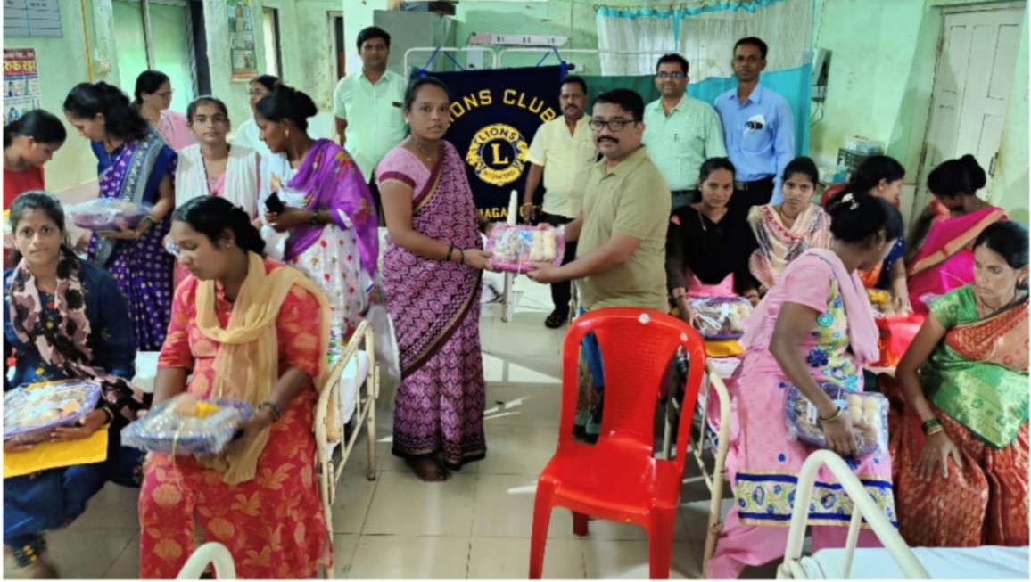 Distribution of nutritious food to sisters by Lions Club