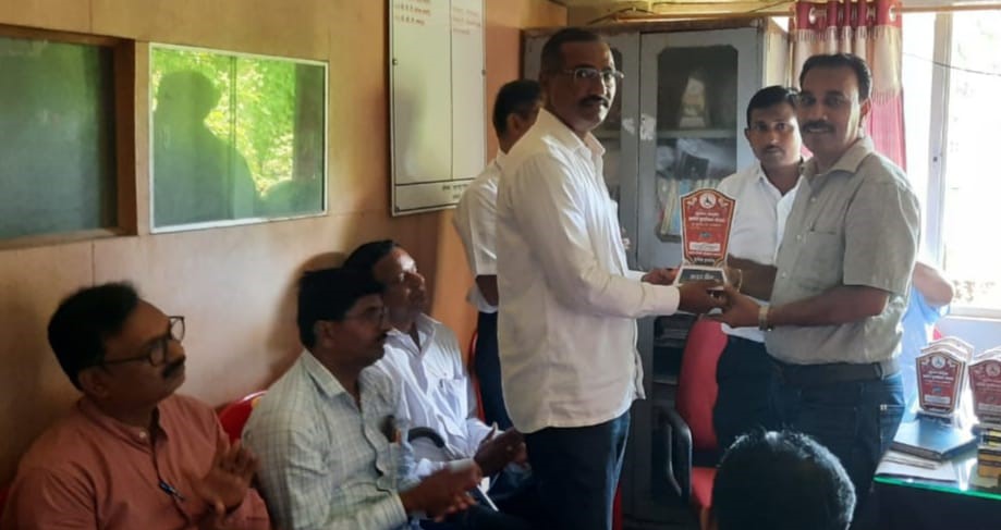 Honored by Center Pramukh by Disabled Rehabilitation Institute