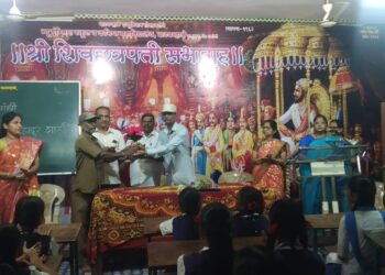 Gandhi and Shastri Jayanti at Patpanhale School