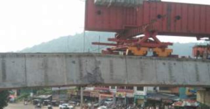 Chiplun flyover cracks in girder