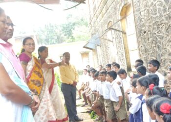 "Hand Wash" Day at Guhagar High School