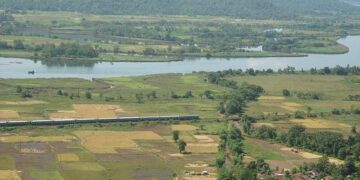 Desilting of Vashishti river has started