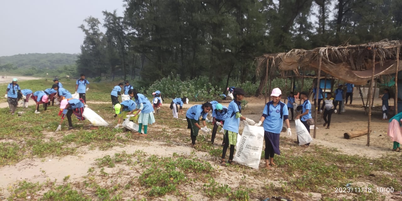 Cleanliness done by NSS students
