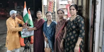 Bicyclist Sushil Bobde in Guhagar