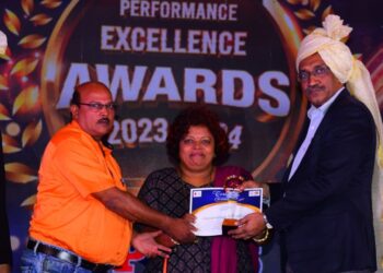 Best Distributor Award to Chandrabhaga Gas Services